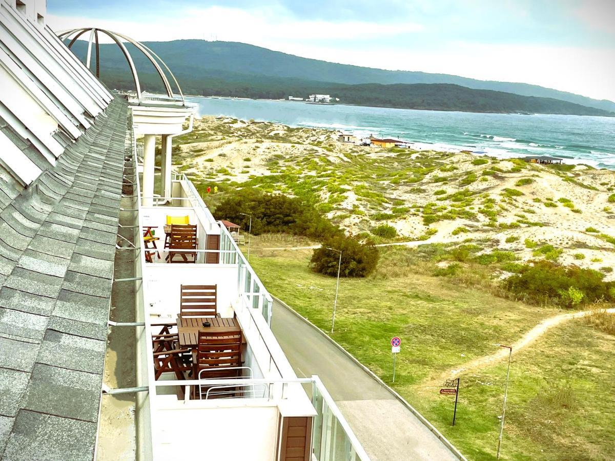 Sea View Apartment Free Parking Primorsko Exteriör bild